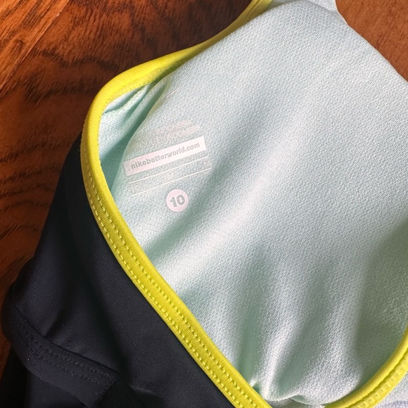 Nike Racerback Tie Back Pink Stripe One Piece Swimsuit Size 10 - Picture 7 of 8